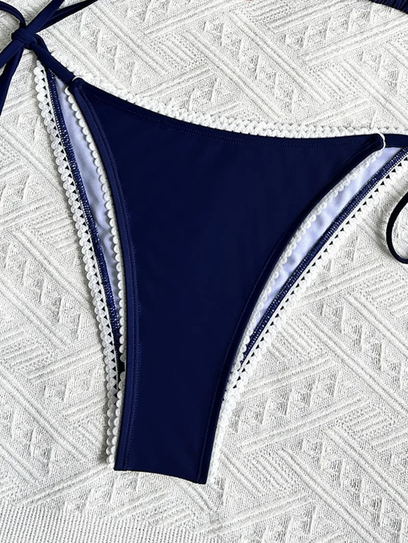 Brazilian bikini bandeau
