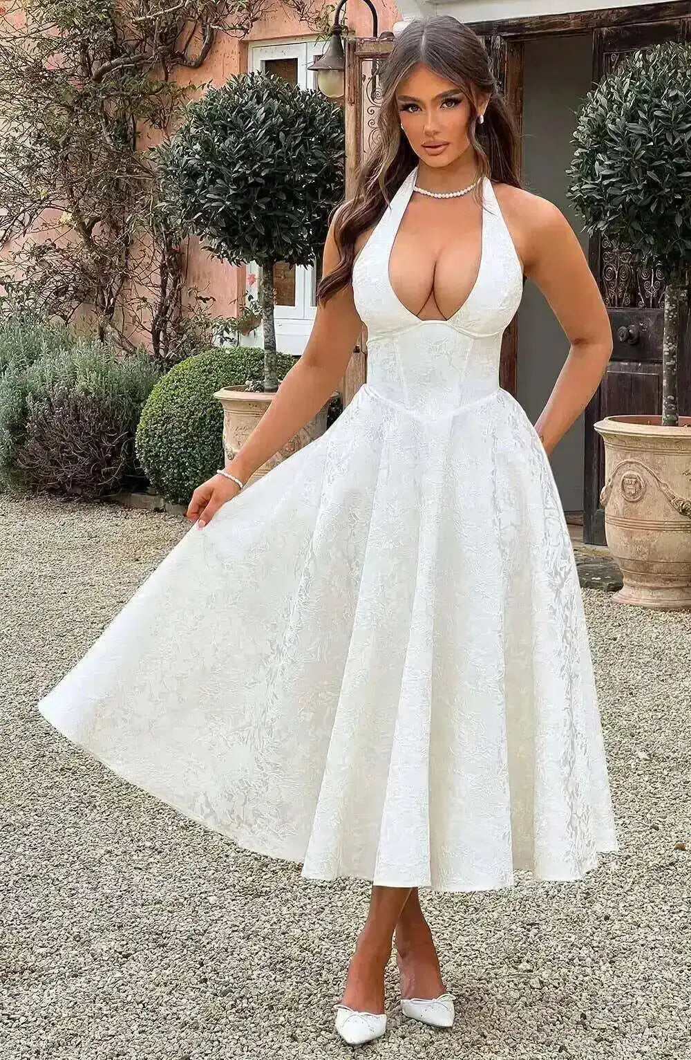 Vestido reina escotado