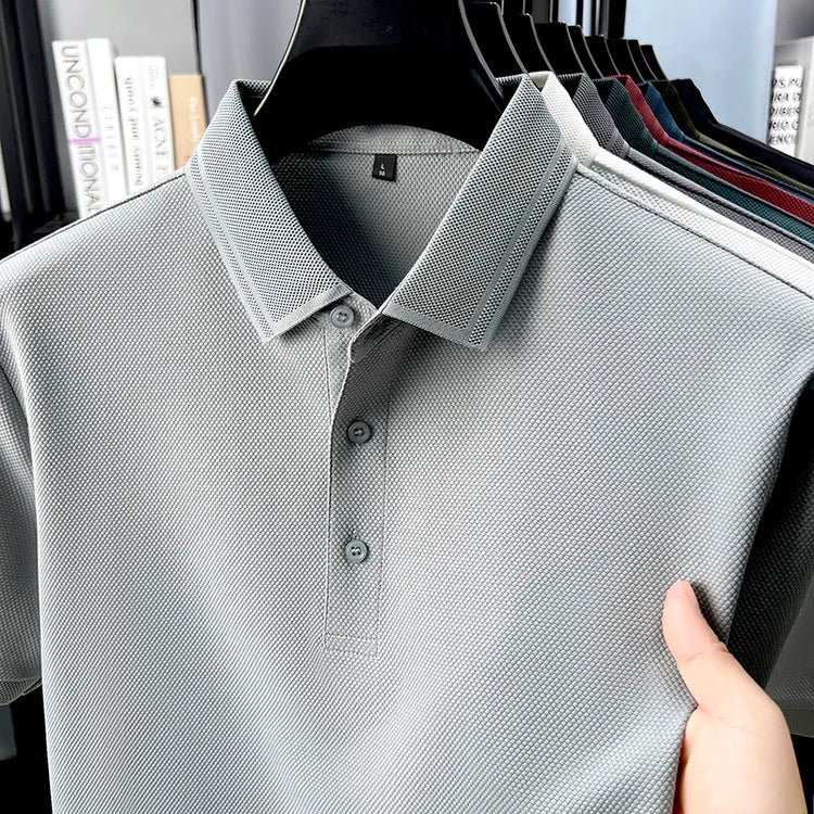 Polo de 76% algodón para hombre: tela texturizada transpirable