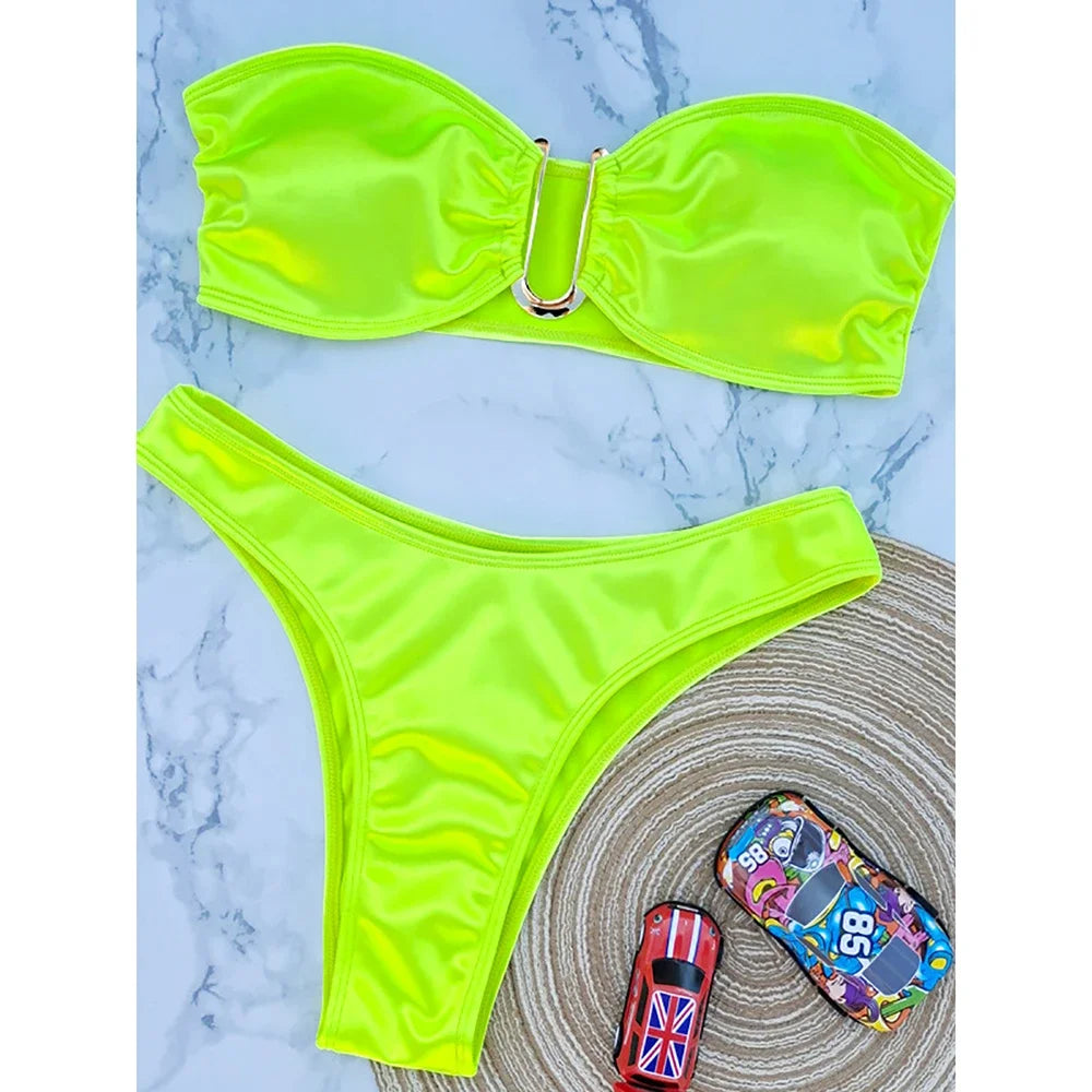 Bikini sin tirantes sexy vacacione