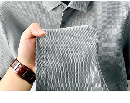 Polo de 76% algodón para hombre: tela texturizada transpirable