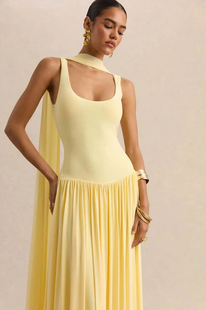vestido largo sin mangas con cuello en U