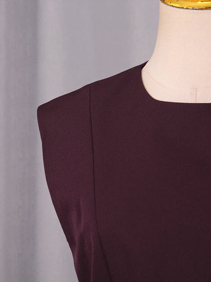 elegant high-waisted sleeveless round neck blouse