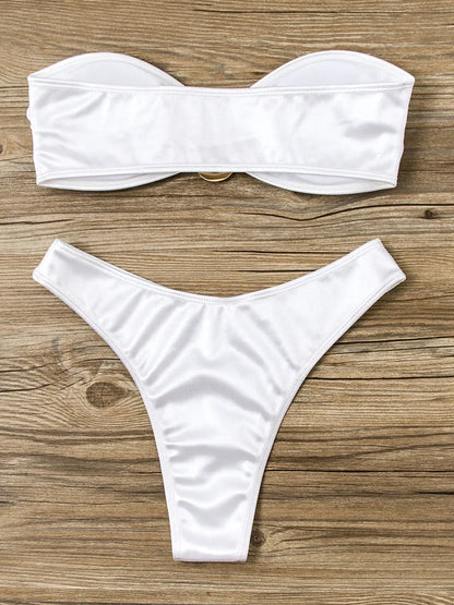 Bikini sin tirantes sexy vacacione