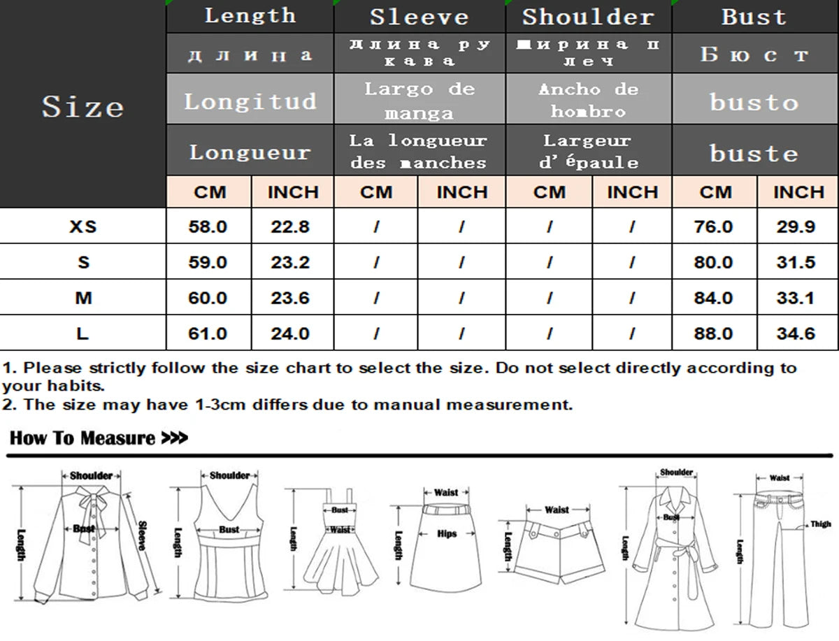 Tops de encaje ajustados a la moda