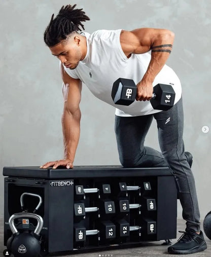 Sleeveless athletic shirt