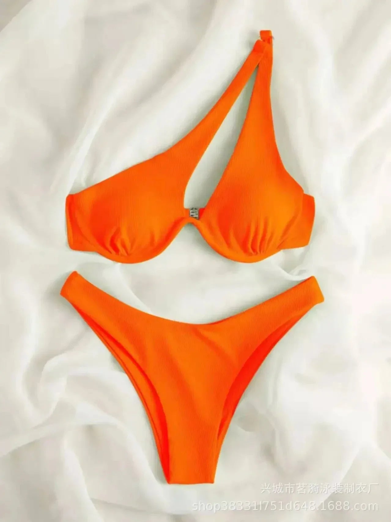 Bikini love me