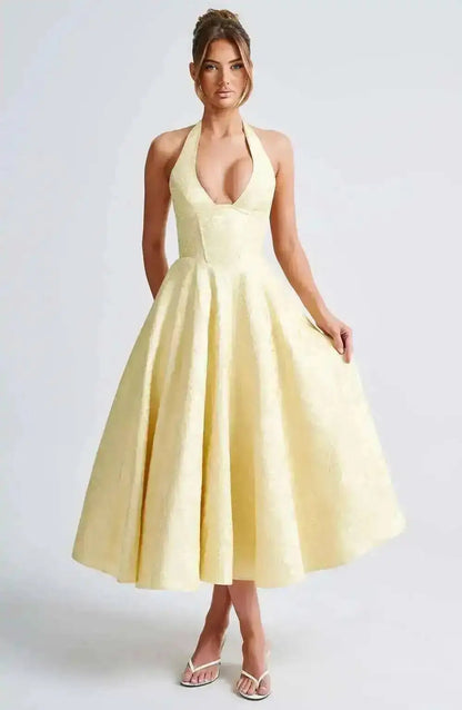 Vestido reina escotado