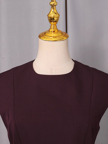 elegant high-waisted sleeveless round neck blouse